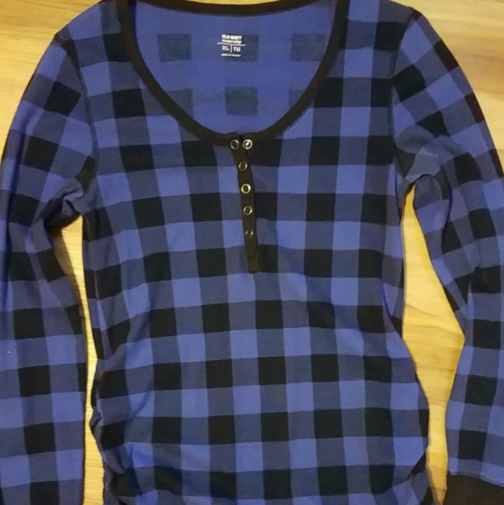 Old navy maternity shirt blue buffalo plaid XL